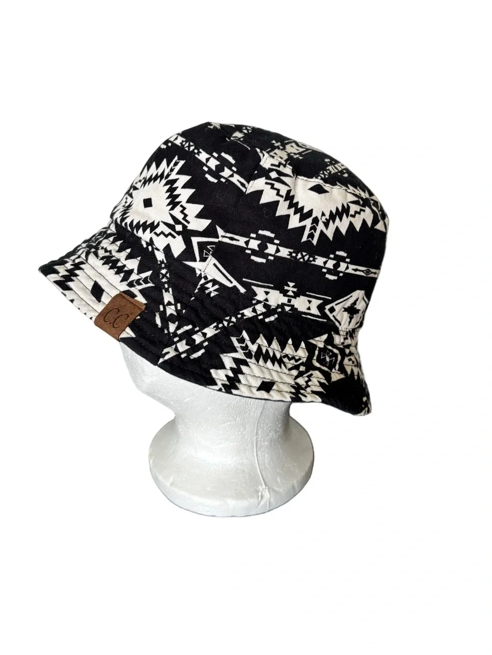 C.C. Reversible Packable Bucket Sun Beach Pool Fisherman Hat -Aztec/Black